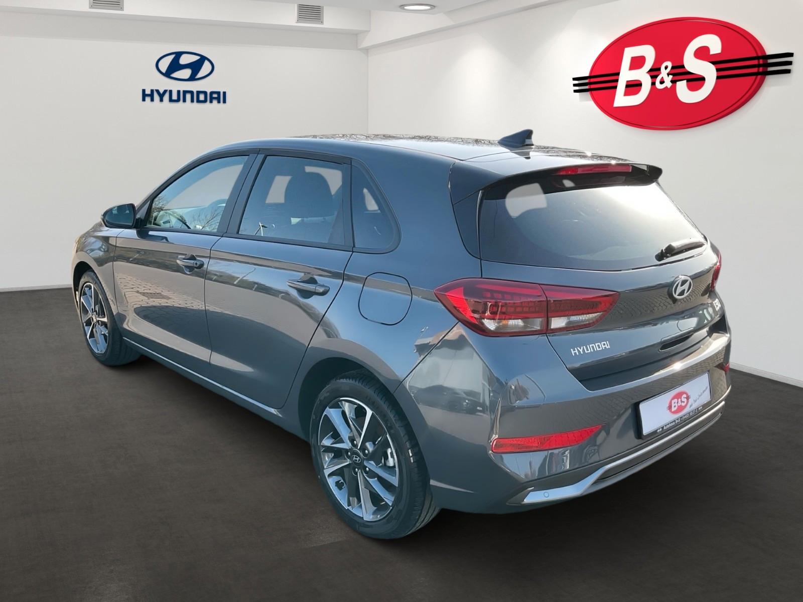 Hyundai i30 Advantage Navi Kamera