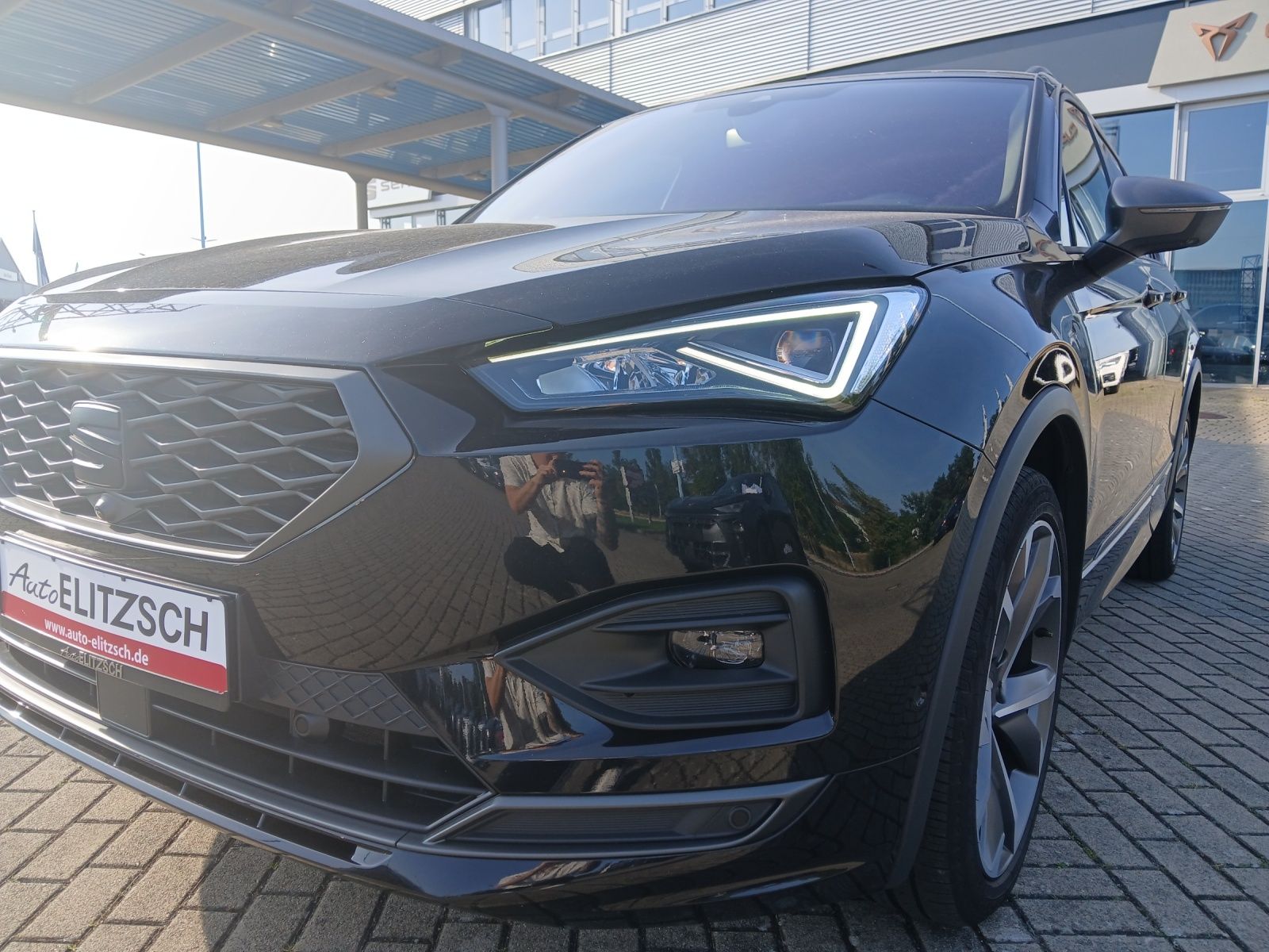 Fahrzeugabbildung SEAT Tarraco TDI FR-Line DSG 4Drive LED AHK Navi AID