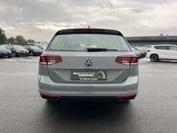 Volkswagen Passat Variant - 9