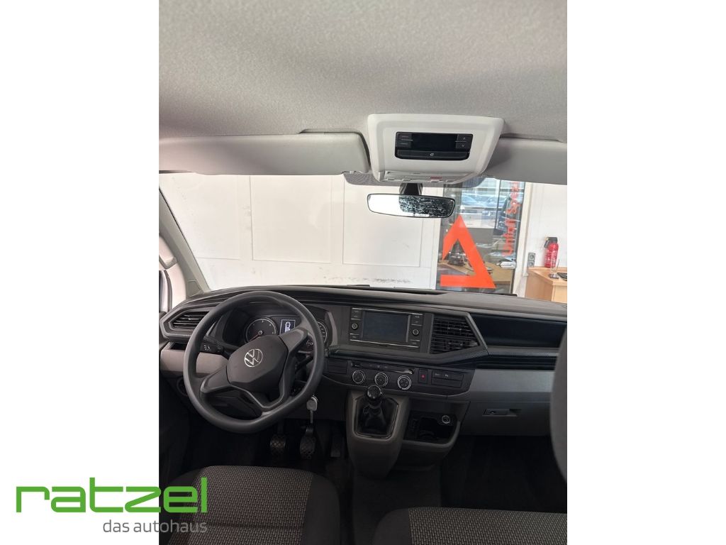 Fahrzeugabbildung Volkswagen T6.1 Kombi FWD KR 2.0 TDI 9-Sitzer