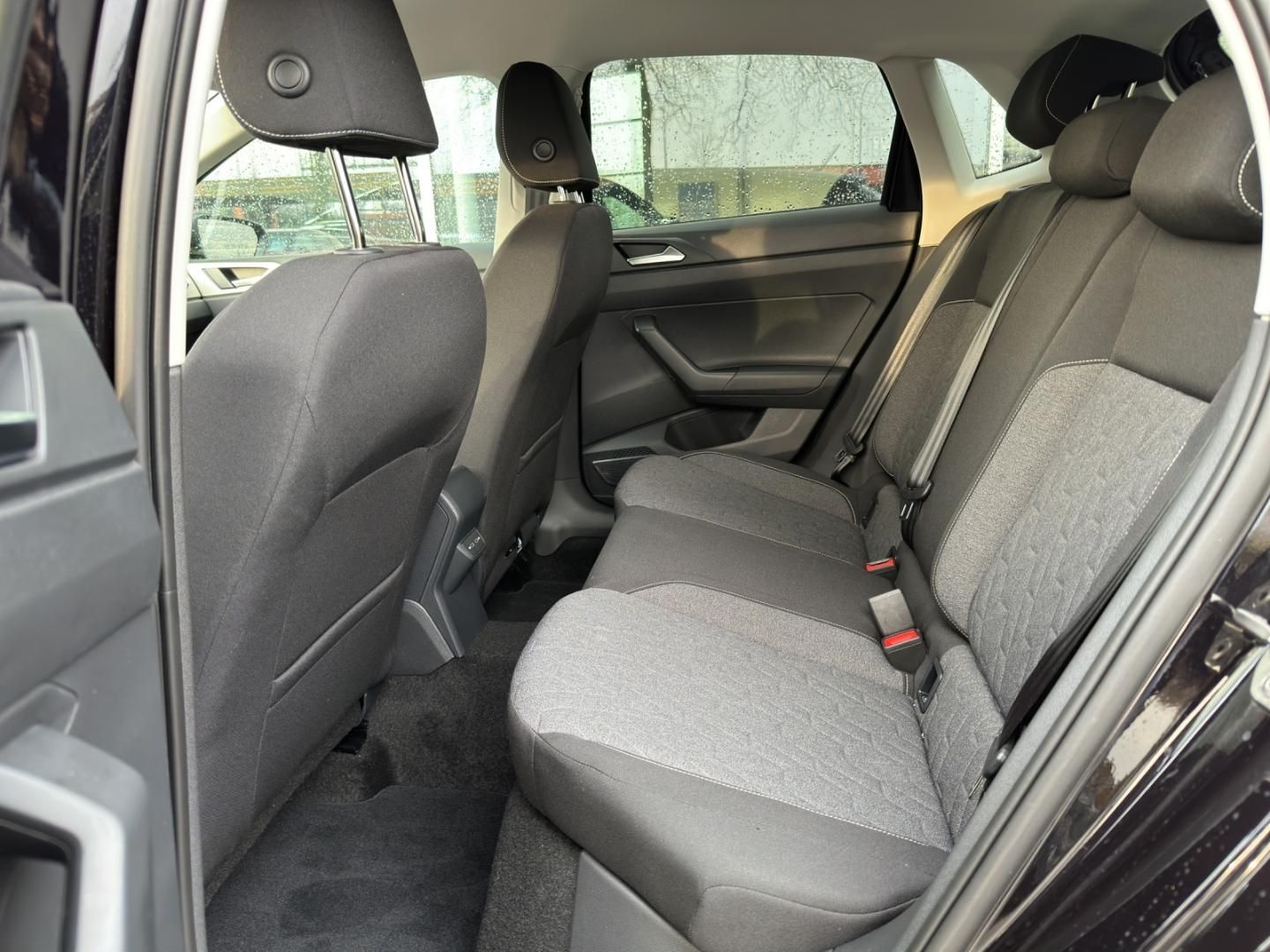 Fahrzeugabbildung Volkswagen Polo MOVE MOVE ,GJR,Navi,RFK,Klima.App-Connect ,
