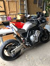 Yamaha Streetfighter FZR 1000 - YAMAHA 100