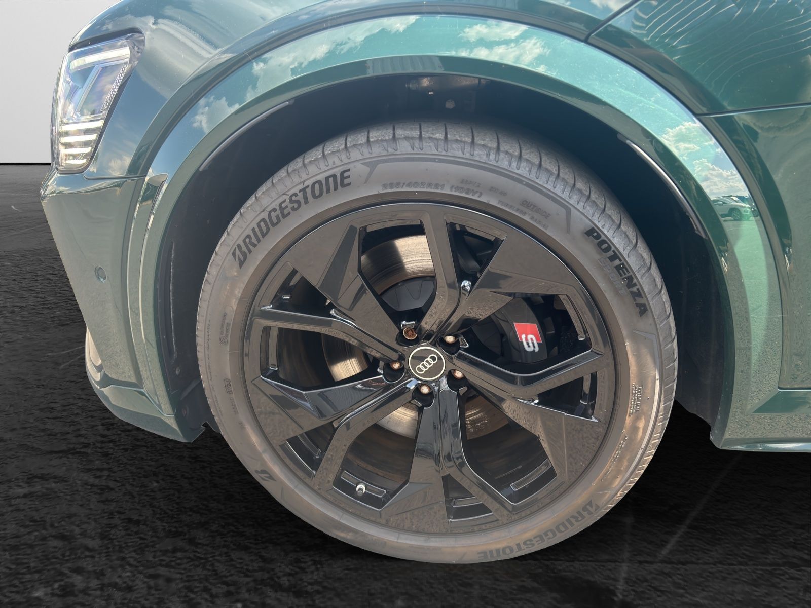 Audi e-tron Sportback S quattro HeadUp Panodach AHK foto 5