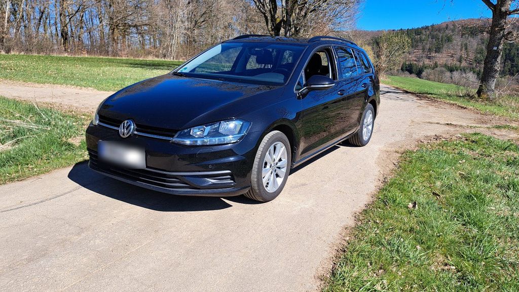 Image of Volkswagen Golf