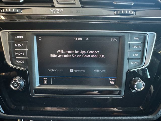 Volkswagen Touran Highline BMTStart-Stopp*Klima*AppConnect