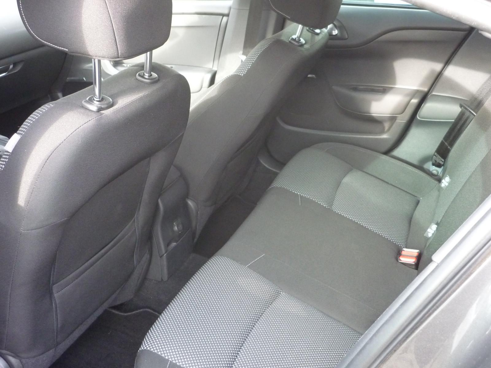 DS Automobiles DS4 DS 4 Navi Bi-Xenon Garantie...