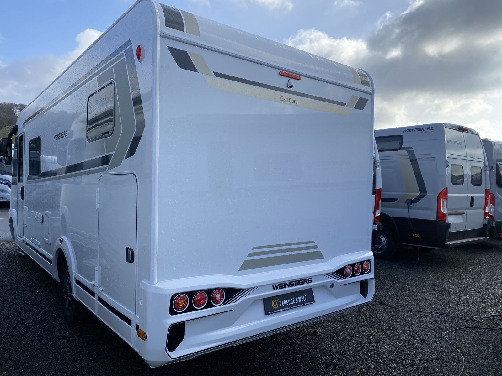 Fahrzeugabbildung Weinsberg CaraCore 650 MEG Aguti, 180 PS, Automatic, 4,4t