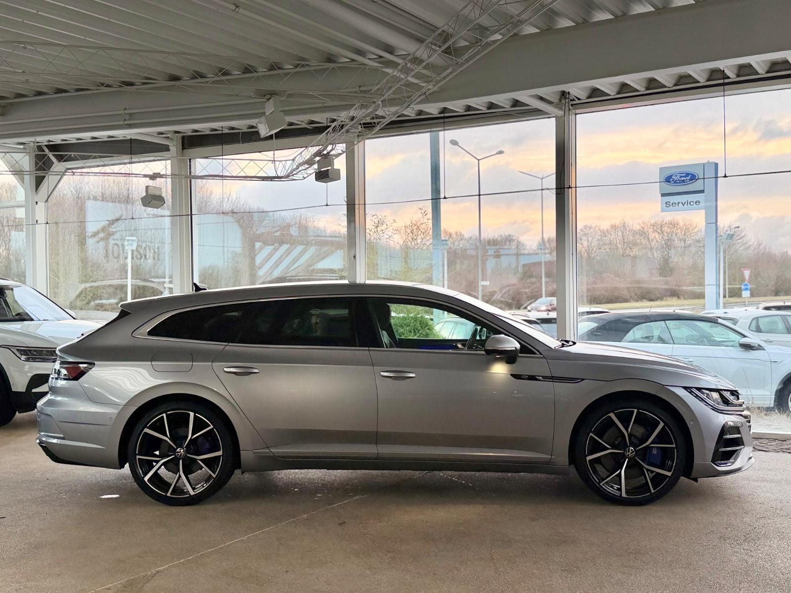 Volkswagen Arteon*SB*2.0 TSI*R*Performance*4M*DSG*AHK*IQ*DC