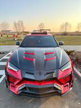 Lamborghini Urus Mansory Venatus  - rote Lamborghini Urus