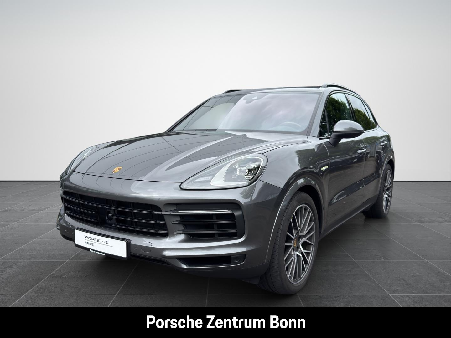 Porsche Cayenne E-Hybrid Abstandstempomat Luftfederung