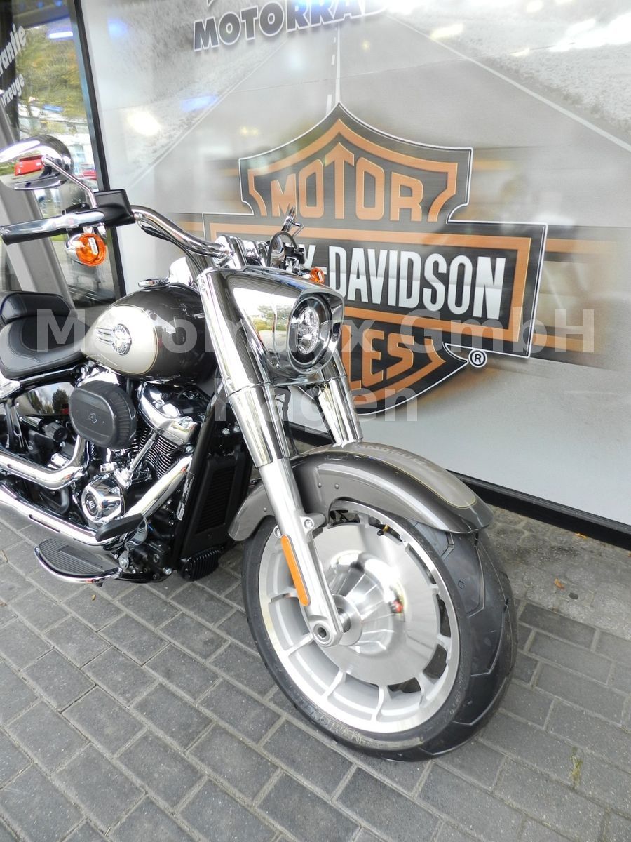 Fahrzeugabbildung Harley-Davidson Softail Fat Boy 114  MJ 23 Two-Tone