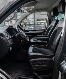 Fahrzeugabbildung Volkswagen T6 Multivan 2.0 TDI DSG Generation Six |AHK|LED|