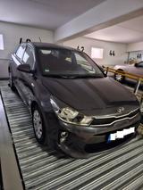 Kia Rio 1.2 Edition 7 TÜV neu - sehr gepflegt -  - Kia Rio von privat