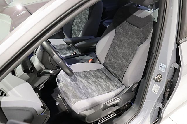 ID.4 Pro ACC NAVI Wärmep. SHZ KAMERA BT GARANTIE