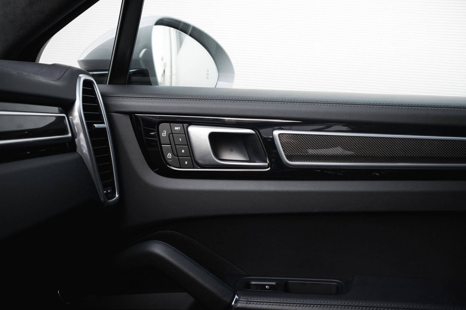 Fahrzeugabbildung Porsche Coupe GTS-Leichtbau-Inno-STHZ-PASM-360 Kamera