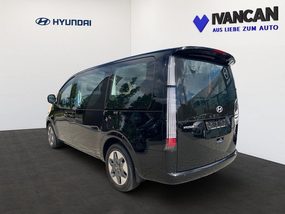 Fahrzeugabbildung Hyundai STARIA Hybrid 9-Sitzer TREND 18 Easy-Access-Pake