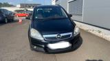 Opel Zafira B | 2.2 Benzin | 103.000 km |  - Opel: Km O