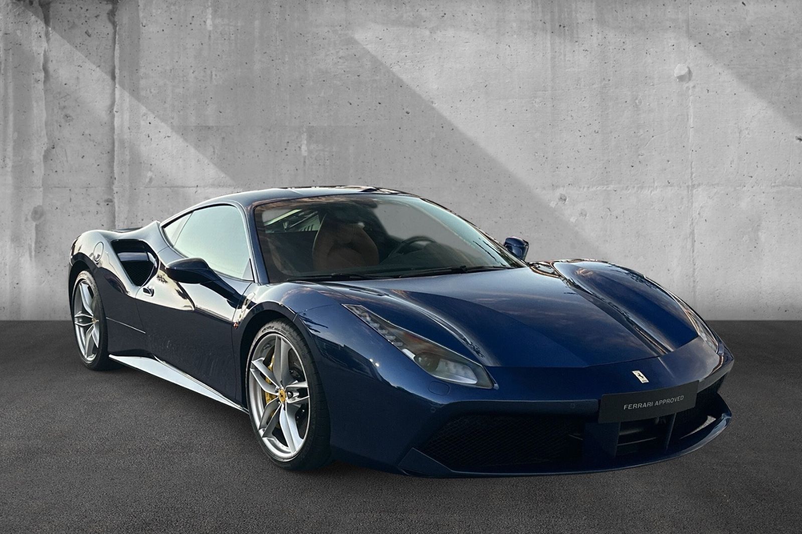 Fahrzeugabbildung Ferrari 488 GTB*Carbon*Daytona*Lift*dt.Fzg*Blu TDF