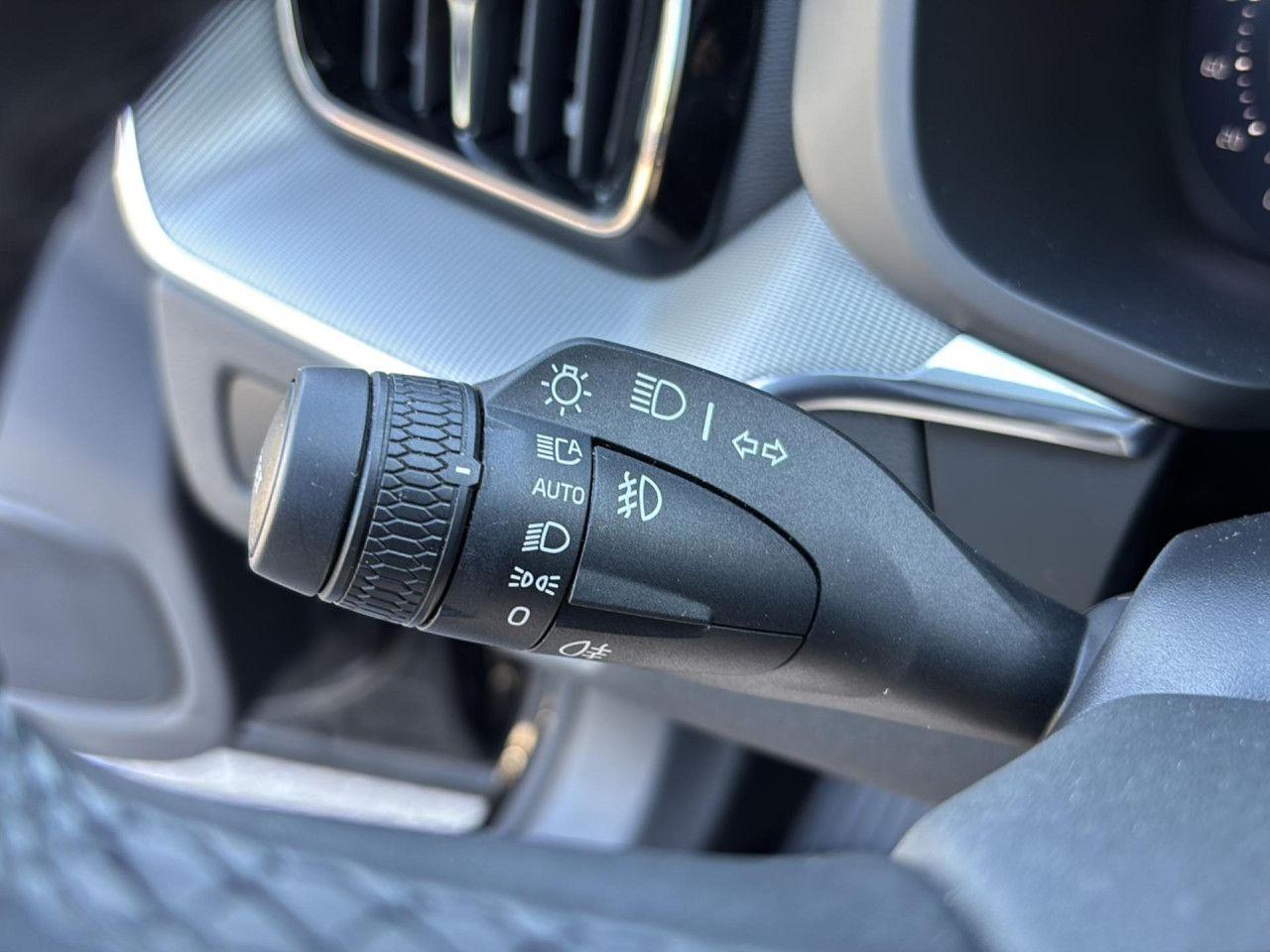 Volvo XC60 XC 60 Plus Dark AWD Bluetooth LED Klima, миниатюра 15