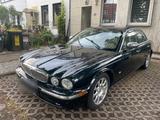 Jaguar XJ 2,7 Diesel Leder Beige Alu - gebrauchte Jaguar XJ aus dem Jahr 2007
