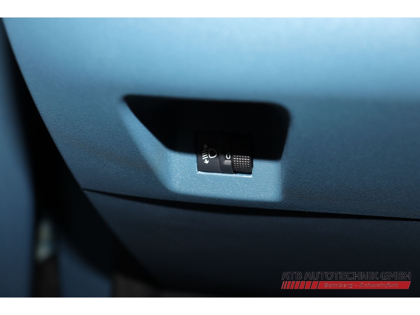 Fahrzeugabbildung Fiat Grande Panda Icon Hybrid 1.2 eDCT LED Apple CarP