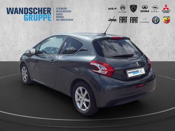 Peugeot 208 1.2 12V VTiPureTech 82 Style Navi+SHZ+PDC