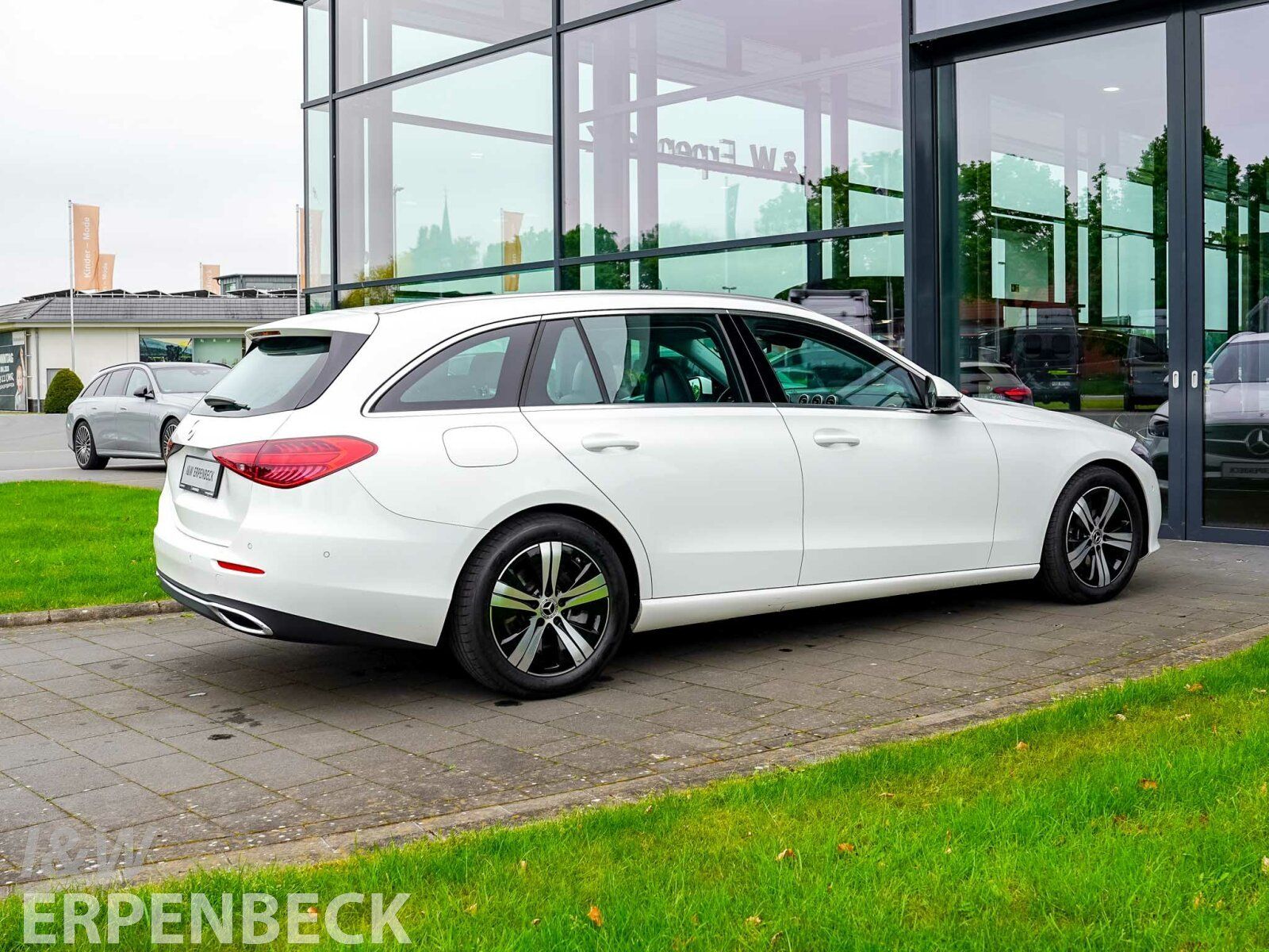 Fahrzeugabbildung Mercedes-Benz C 220 d T-Modell 360Grad*AHKAvantgarde