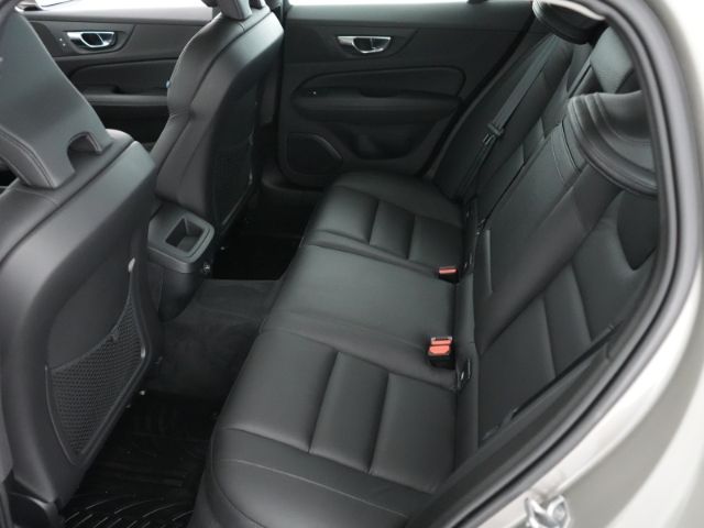 V60 KOMBI INSCRIPTION D AT+AHK+NAVI+LED-SCHEINWE