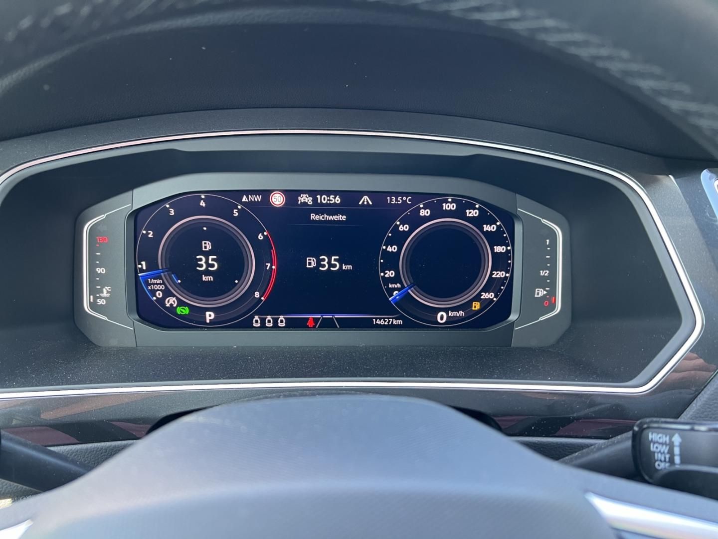 Fahrzeugabbildung Volkswagen Tiguan Active ACTIVE 1.5l TSI,DSG,AHK,Navi,Clima
