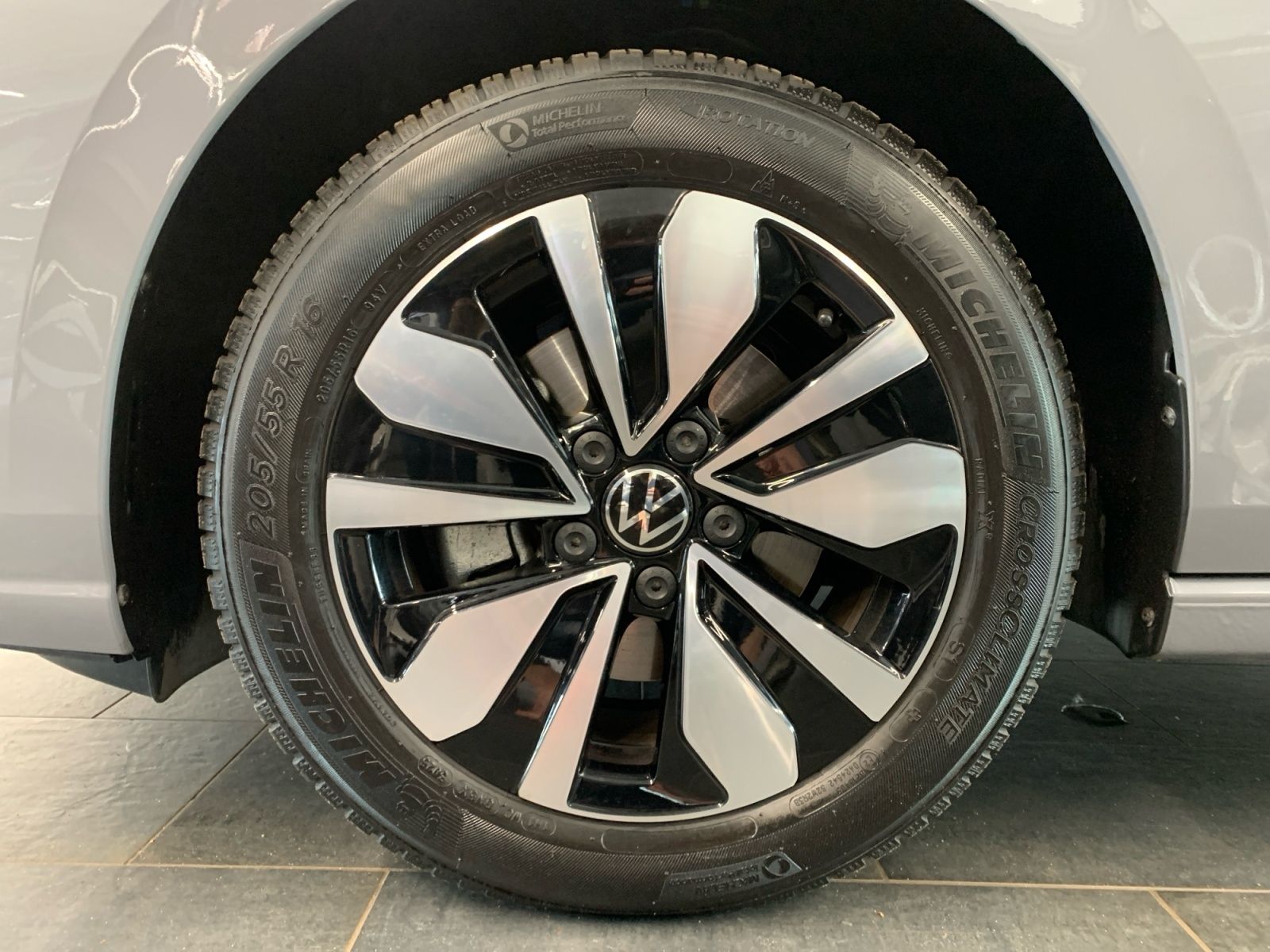 Volkswagen Golf - Bild 18