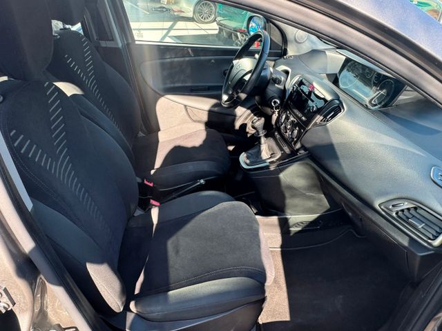 LANCIA Ypsilon Gold