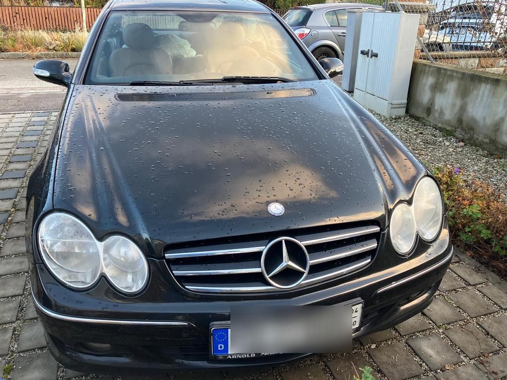 Mercedes-Benz CLK 320