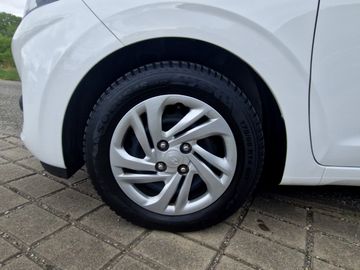 Hyundai i10 1.0 Select (63 PS)