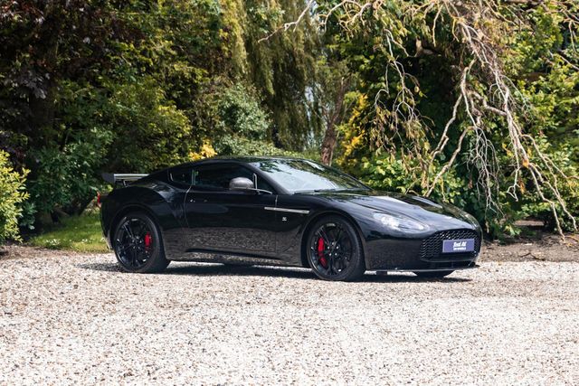 Aston Martin V12 Vantage 5.9 V12 Zagato