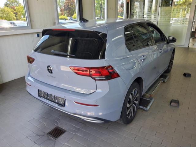 Volkswagen Golf VIII 2.0 TDI Active Navi Sprachbedienung Sp
