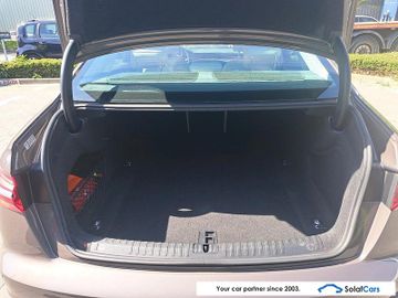 Audi A6 - 8