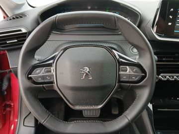 Peugeot 208 e- Allure Elektromotor 136 e- Kam.+KeyLess