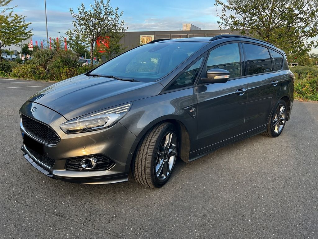 Image of Ford S-Max
