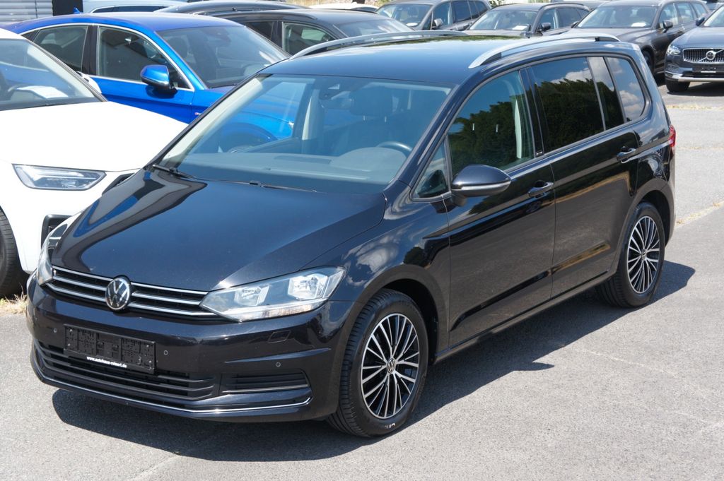 Image of Volkswagen Touran