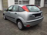 Ford Focus 1,6 Viva Autom. - Ford Focus Viva mit Benzin-Antrieb