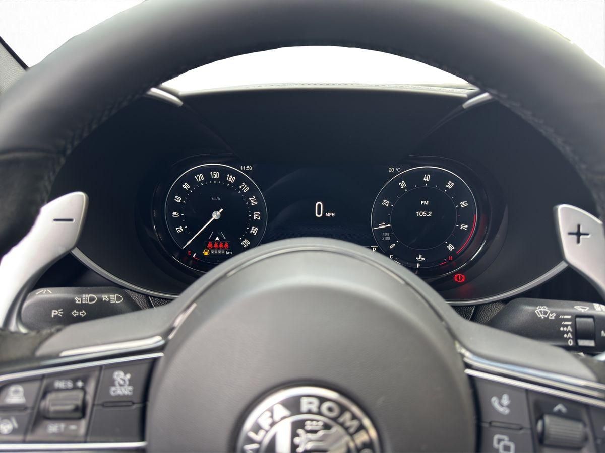 Alfa Romeo Giulia - Bild 13