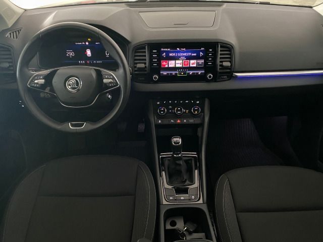 Karoq Drive 2.0 TDI AHK+NAVI+KAMERA+MATRIX