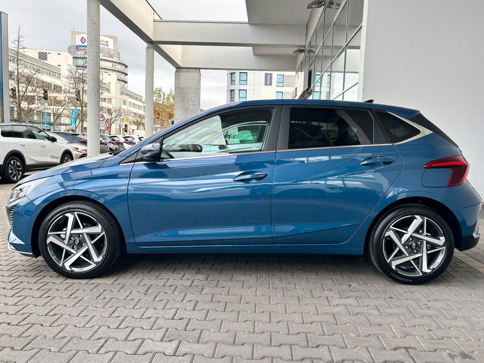 Fahrzeugabbildung Hyundai i20 1.0 T-GDI Prime NAVI/BOSE/KAMERA!