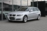 BMW 320d Touring Aut. Ed.Lifestyle °AHK°STANDHEIZUNG - BMW 320 aus 2012: 320d