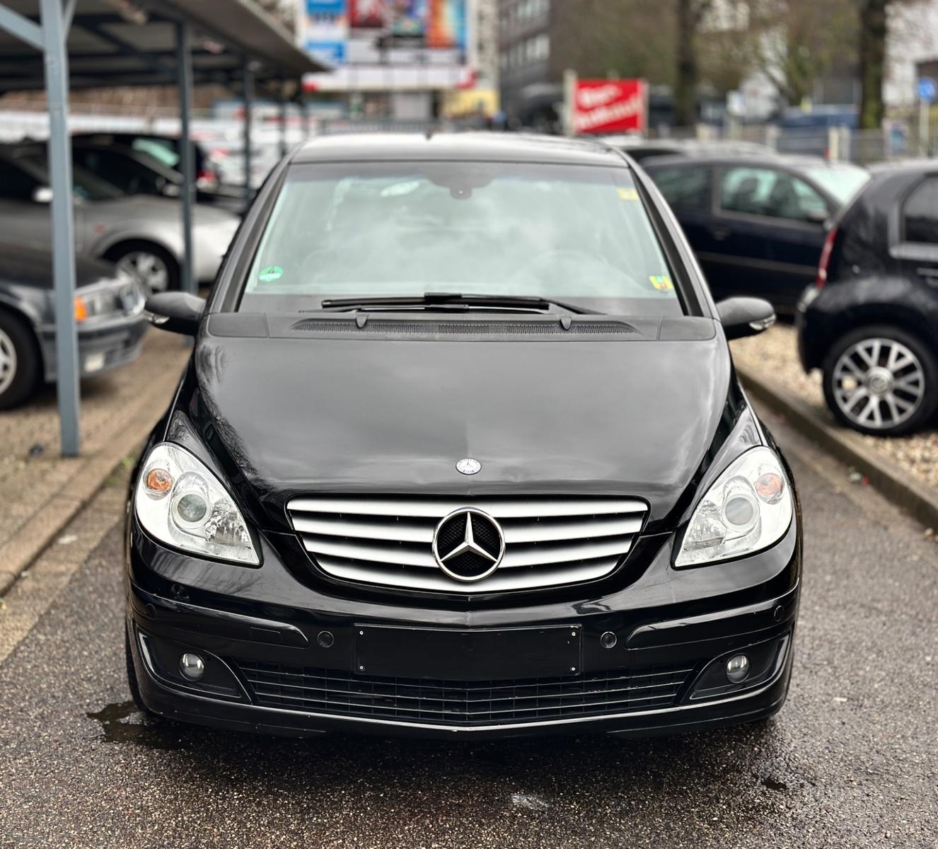 Mercedes-Benz B 180 CDI 1.HAND*TÜV NEU*AUTOMATIK*LEDER*PDC*