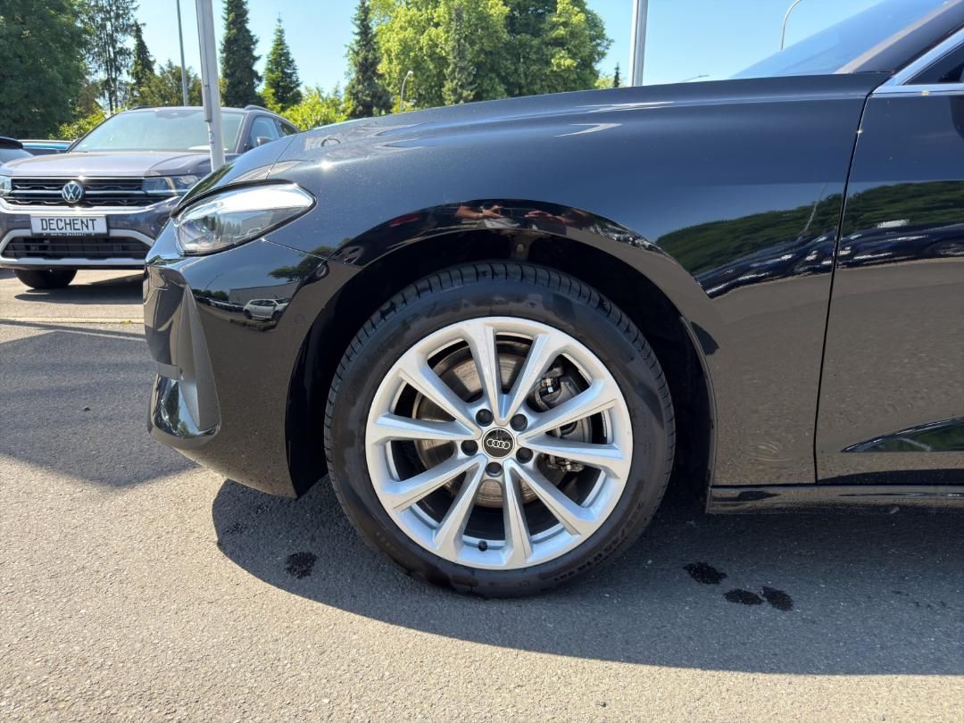 Fahrzeugabbildung Audi A5 Avant TFSI 150 kW S tronic Smartphone Kamera