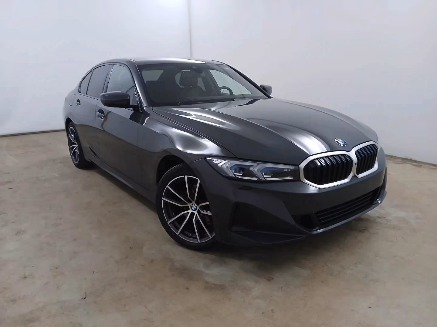 BMW 320d Lim/HUD/360KAMERA/H&K/WIDESCREEN/DRAVITGRAU