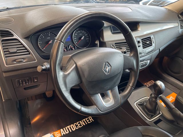 Renault Laguna III Grandtour Expression *1HAND*LEDER*AHK