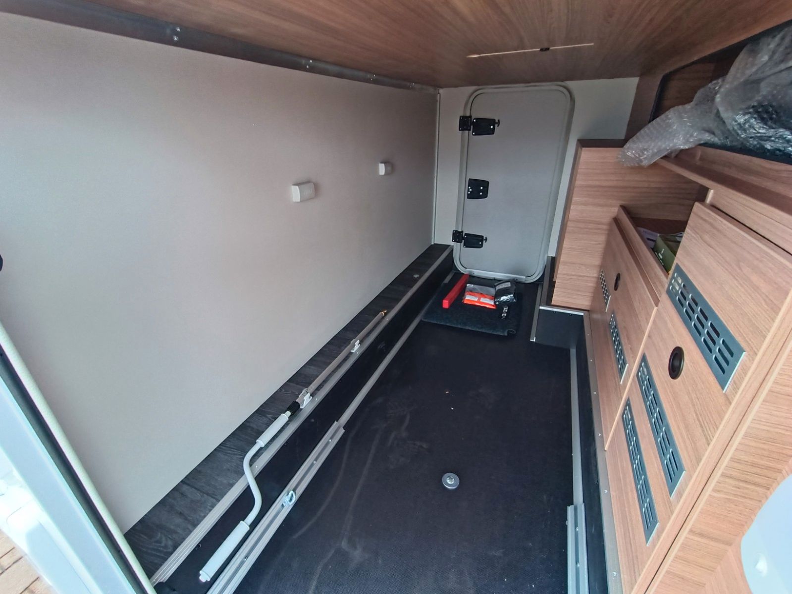 Fahrzeugabbildung Weinsberg CaraSuite 700 DX *Automatik*Standklima*TV