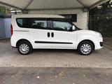 Opel Combo D Edition L1H1/7-Sitzer/Temp/Sitzh/PDC/ZV - Opel Combo mit Benzin-Antrieb